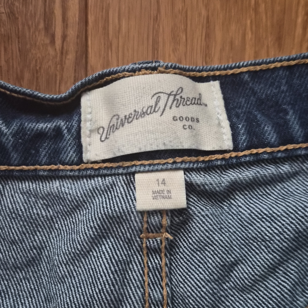 Universal Thread Women's Blue Patterned Flare Jea… - image 3